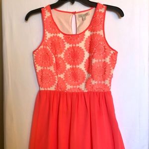 Gianni Bini Orange and Cream Junior Dress